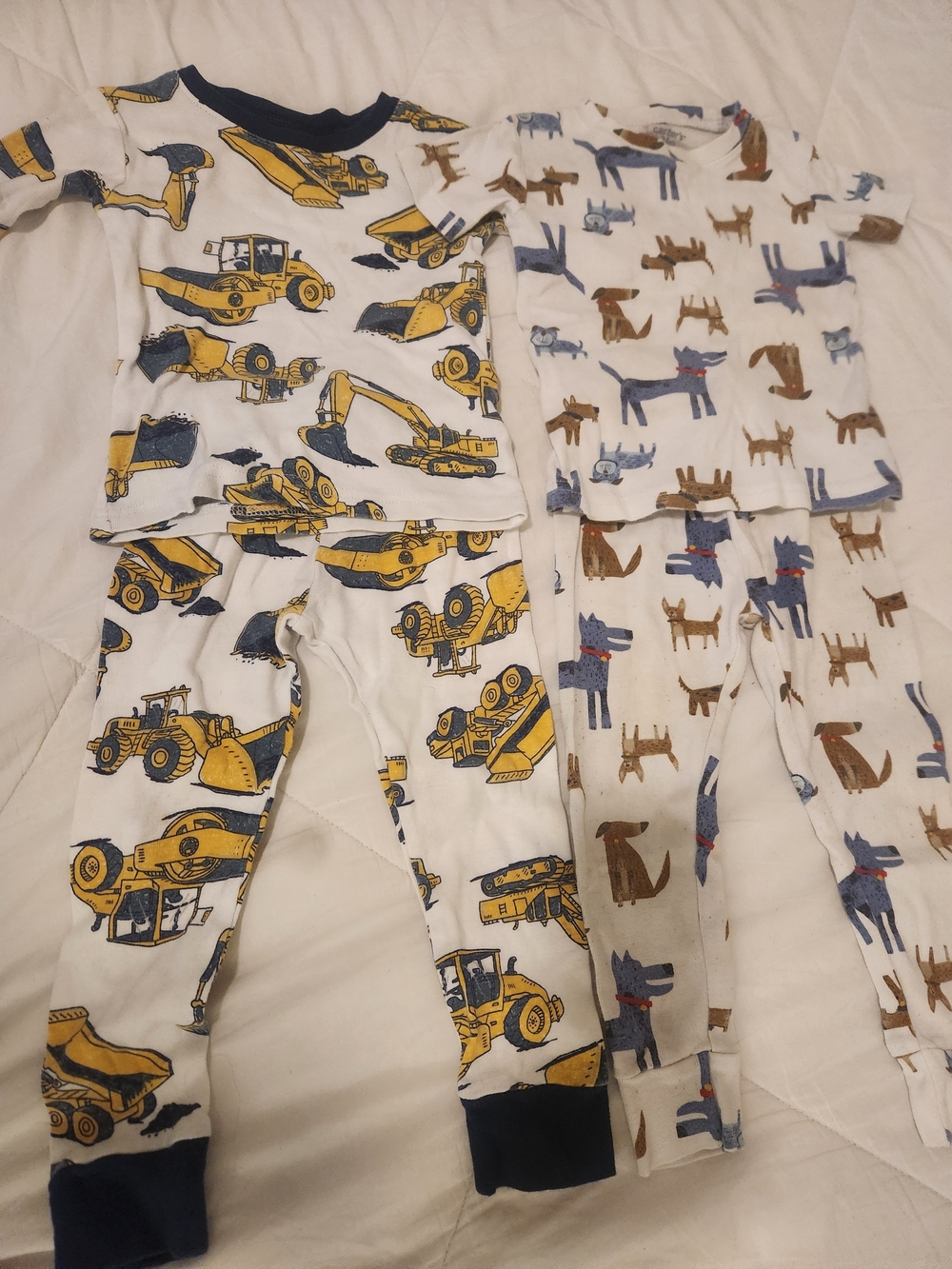 Kids Construction & Puppy Print Cotton Pajama Sets - White/Yellow/Blue